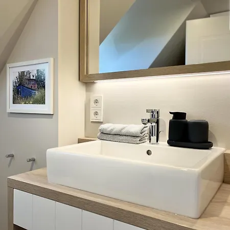 Holiday home Boddenbrise 13 Klein Stresow Ruegen By Ruyastay *