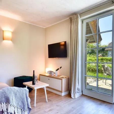 Boddenbrise 13 Klein Stresow Ruegen By Ruyastay Holiday home *